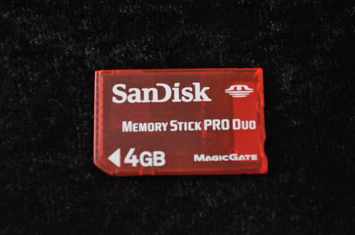 Memory Stick Pro Duo 4 GB PSP SanDisk Rood