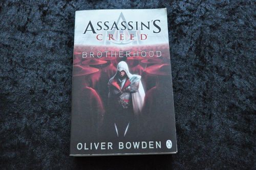 Assassin's Creed Brotherhood Oliver Bowden English